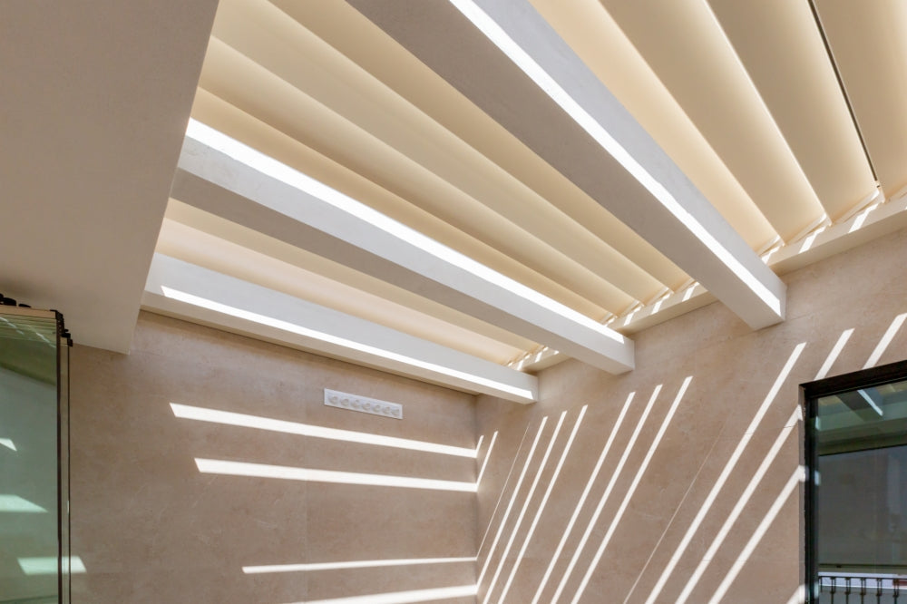 Saxun pergola met verstelbare lamellen en constructiedetails