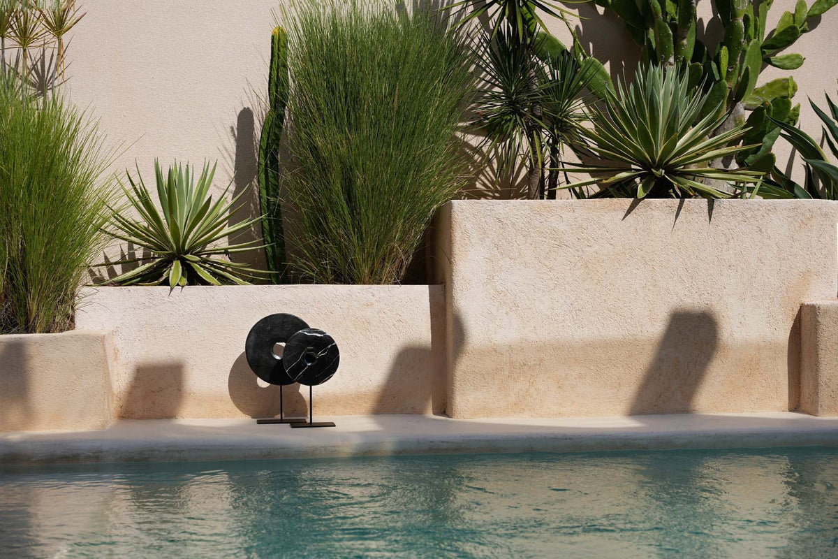 The Marble Disc on Stand - Zwart - L — Bazar Bizar, foto 3