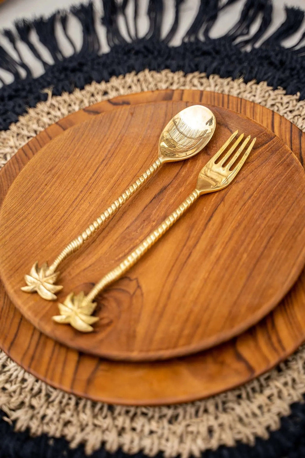 The Teak Root Round Plate - L — Bazar Bizar, foto 3