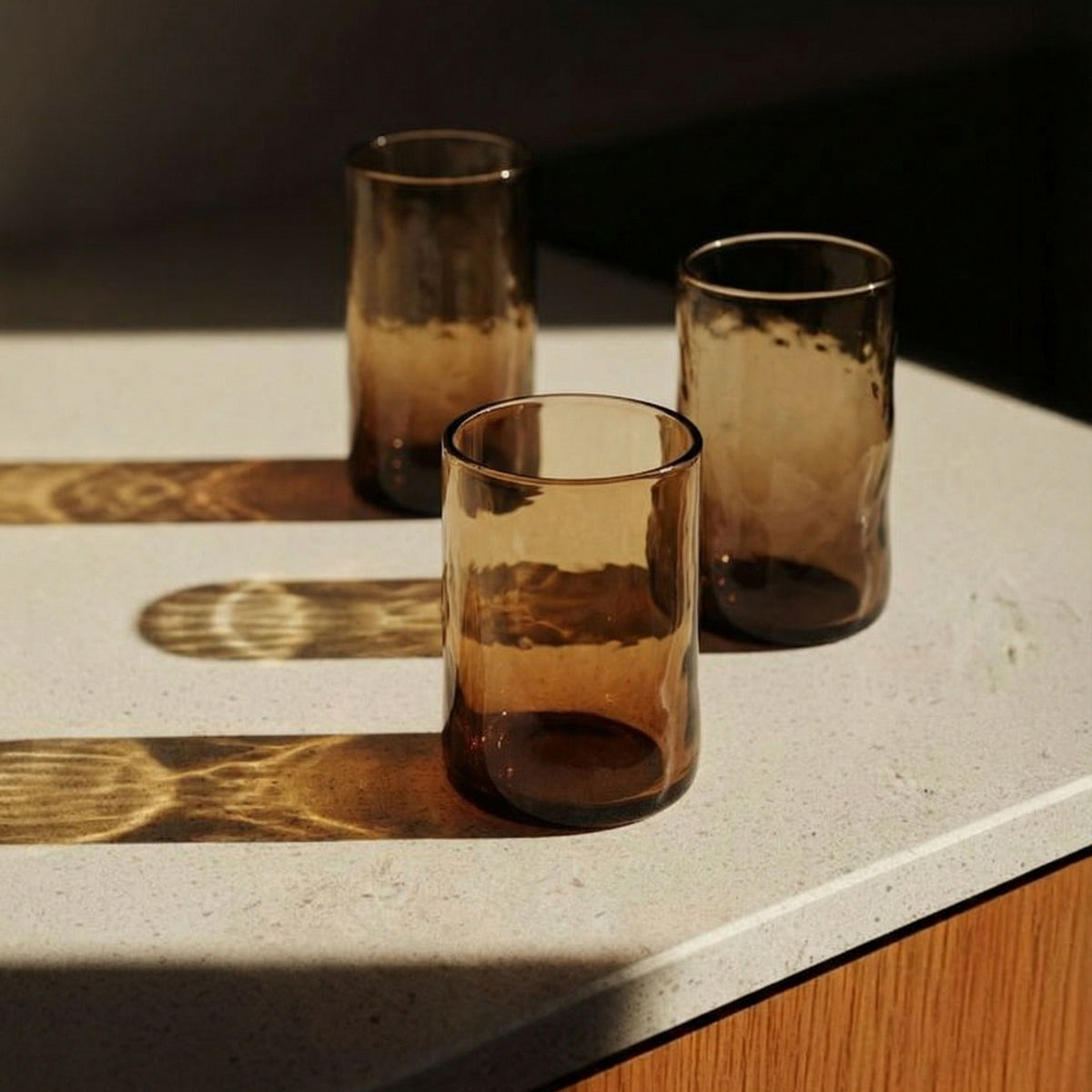 The Dusk Low Tumbler - Houtskool - M — Bazar Bizar, foto 2