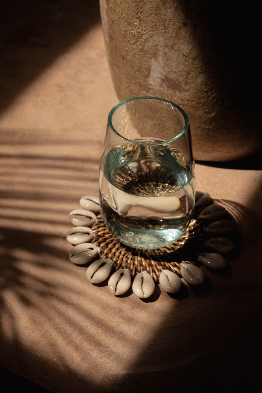 De koloniale schelpenonderzetter - natuurlijk bruin — Bazar Bizar, foto 2