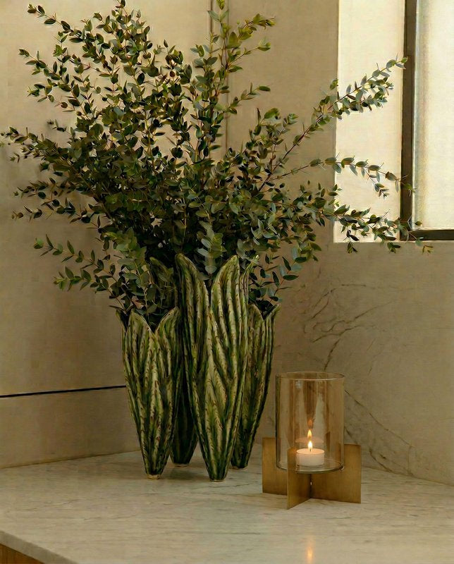 De Tulpenbladvaas - Bosgroen - Bazar Bizar, foto 2
