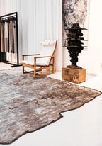 Amorphous rug – Organic design with a luxurious look