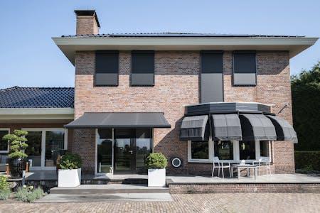 Zonneschermen, screens en rolluiken | Showroom Altea, Costa Blanca