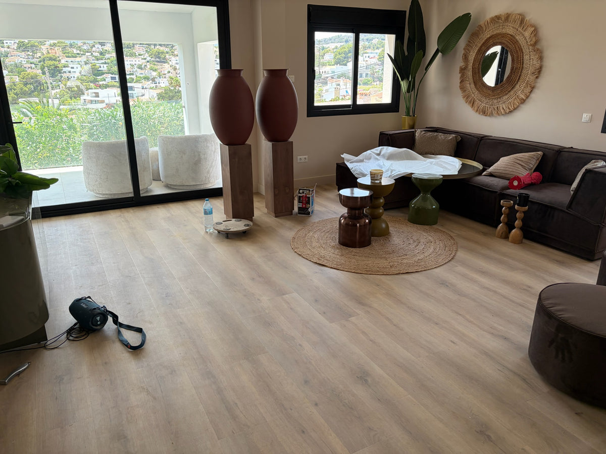 Vloeren aan de Costa Blanca – advies, levering & installatie