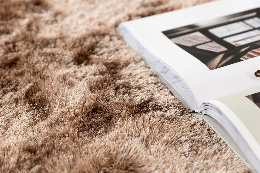 Vernon rug – Luxury custom rug with a velvety appearance