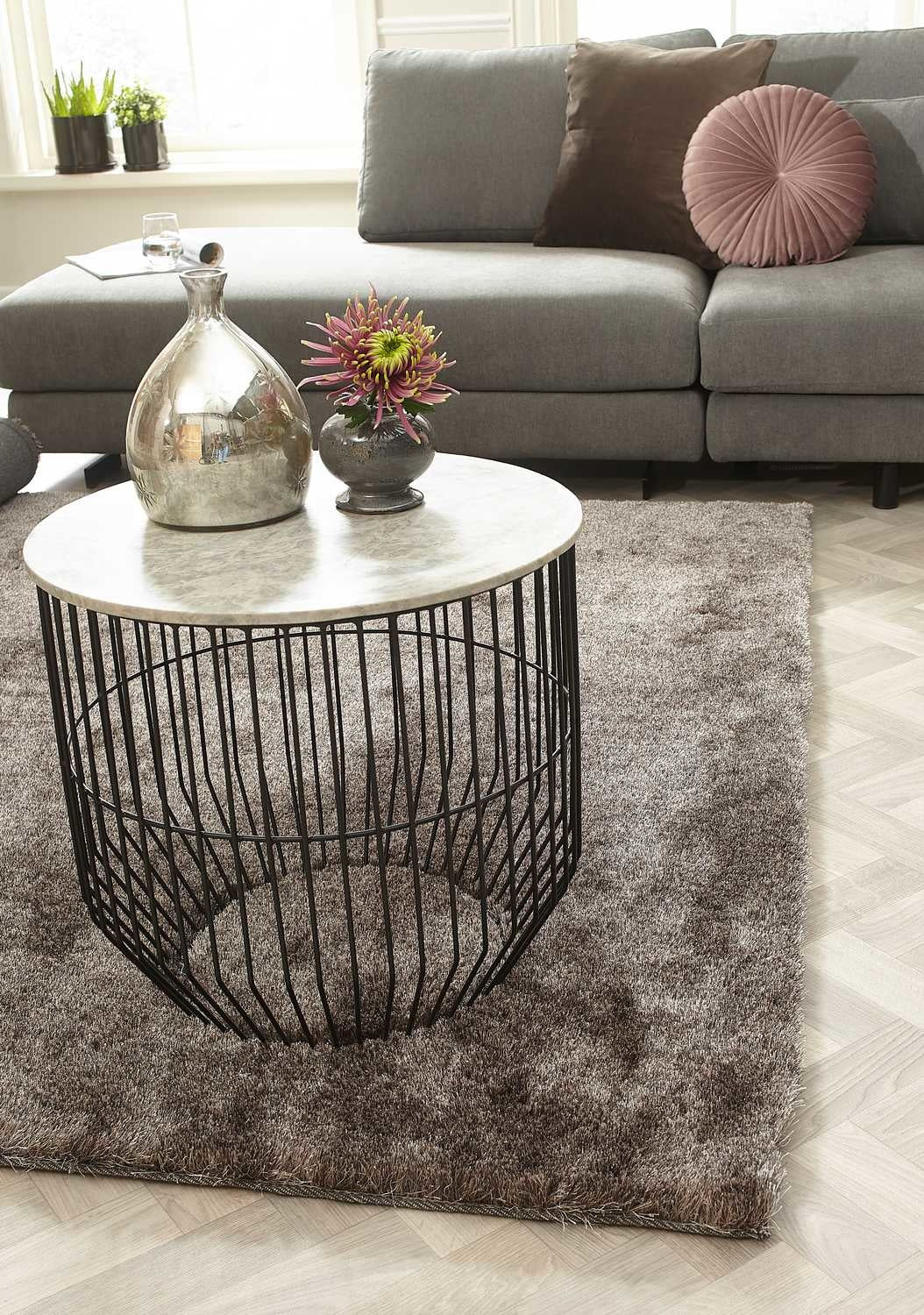 Vernon rug – Luxury custom rug with a velvety appearance