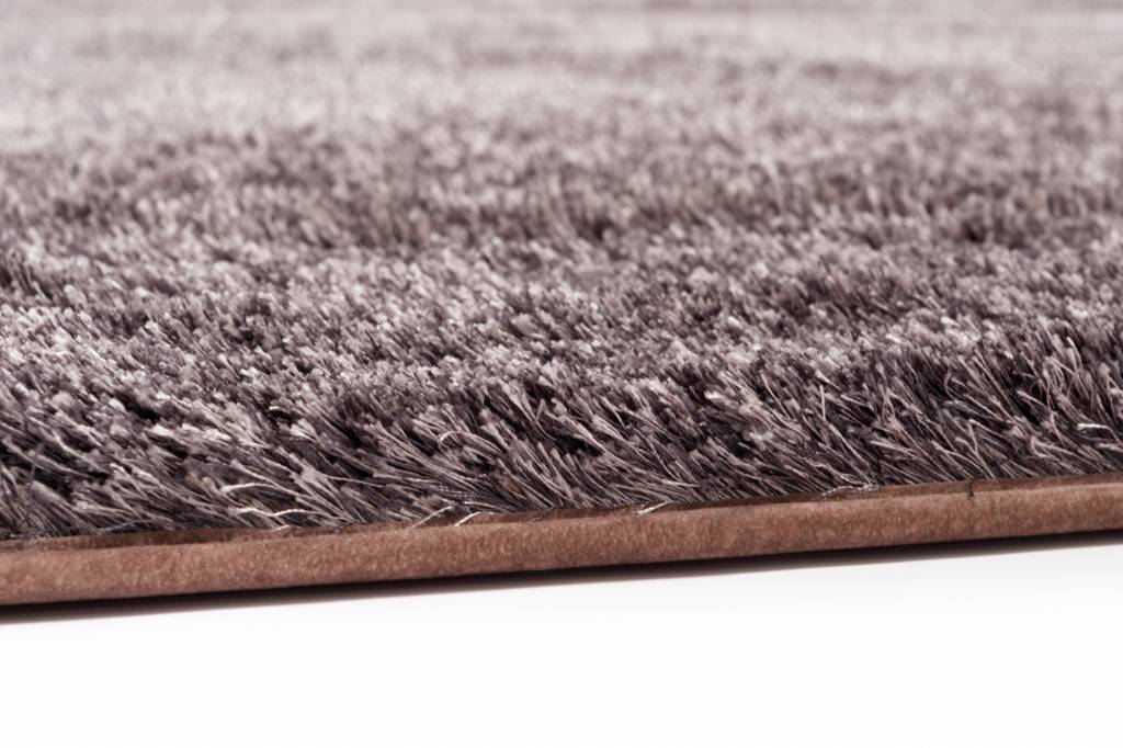 Vernon rug – Luxury custom rug with a velvety appearance