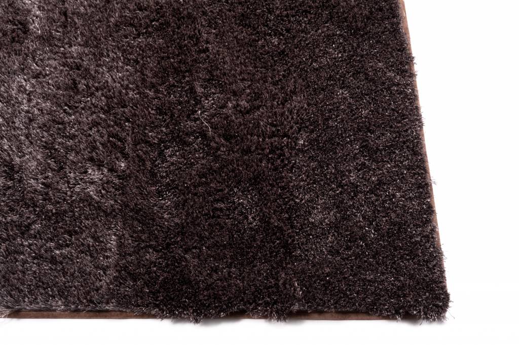 Vernon rug – Luxury custom rug with a velvety appearance